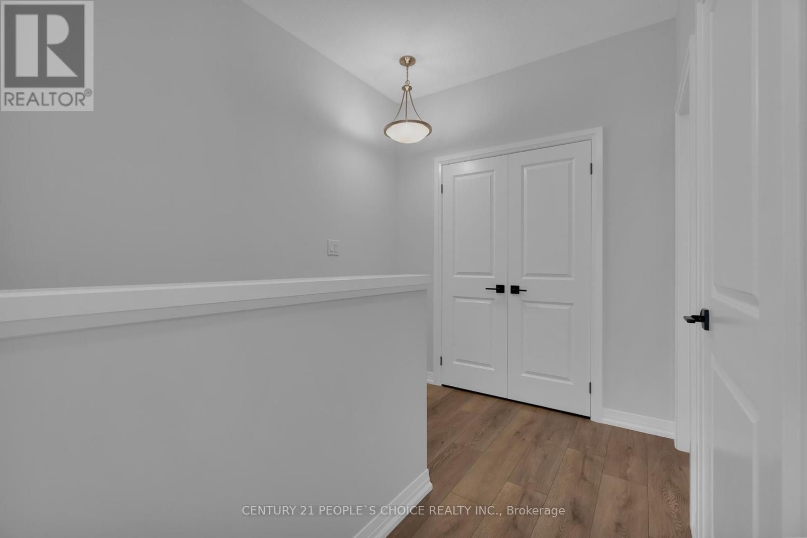 76 - 261 Woodbine Avenue, Kitchener, Ontario  N2R 0S7 - Photo 12 - X12414562