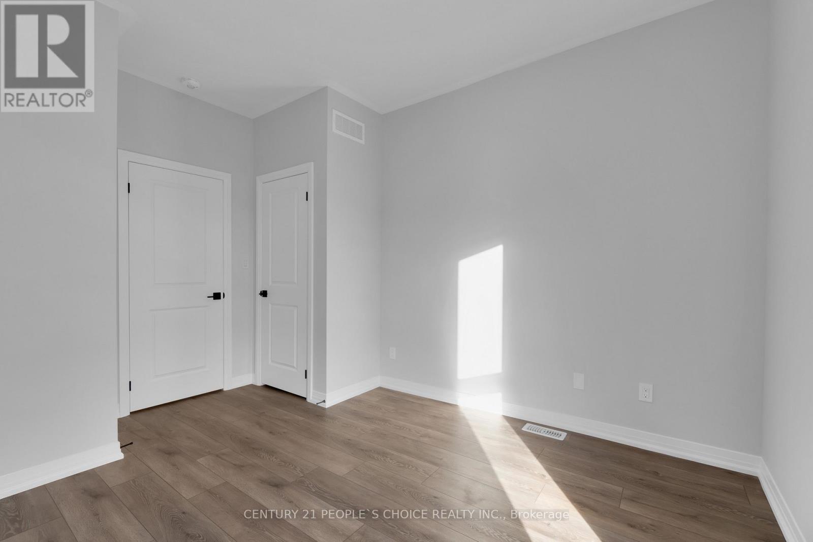 76 - 261 Woodbine Avenue, Kitchener, Ontario  N2R 0S7 - Photo 18 - X12414562