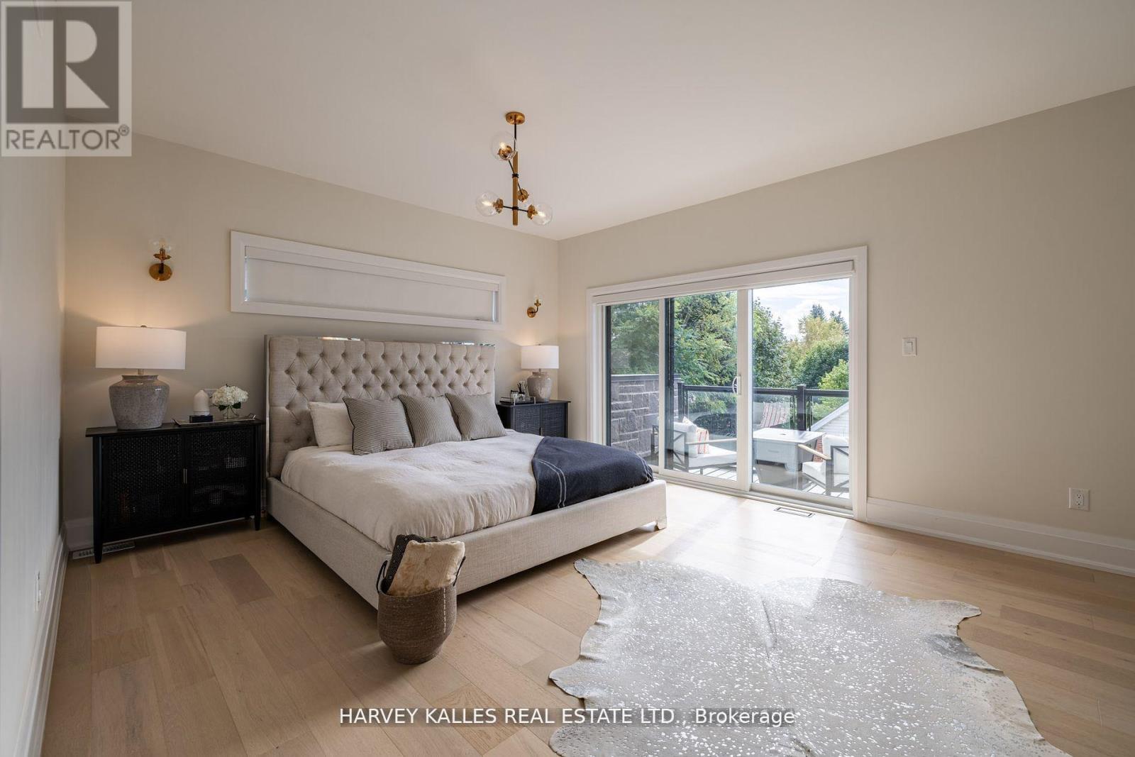 1 - 121 Fiddlers Green Road, Hamilton, Ontario  L9G 1W4 - Photo 23 - X12414566