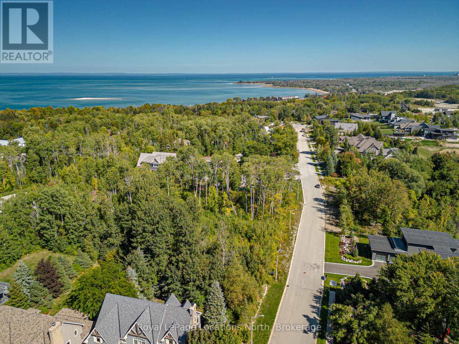101 Salzburg Place, Blue Mountains, Ontario  L9Y 0S2 - Photo 8 - X12414816