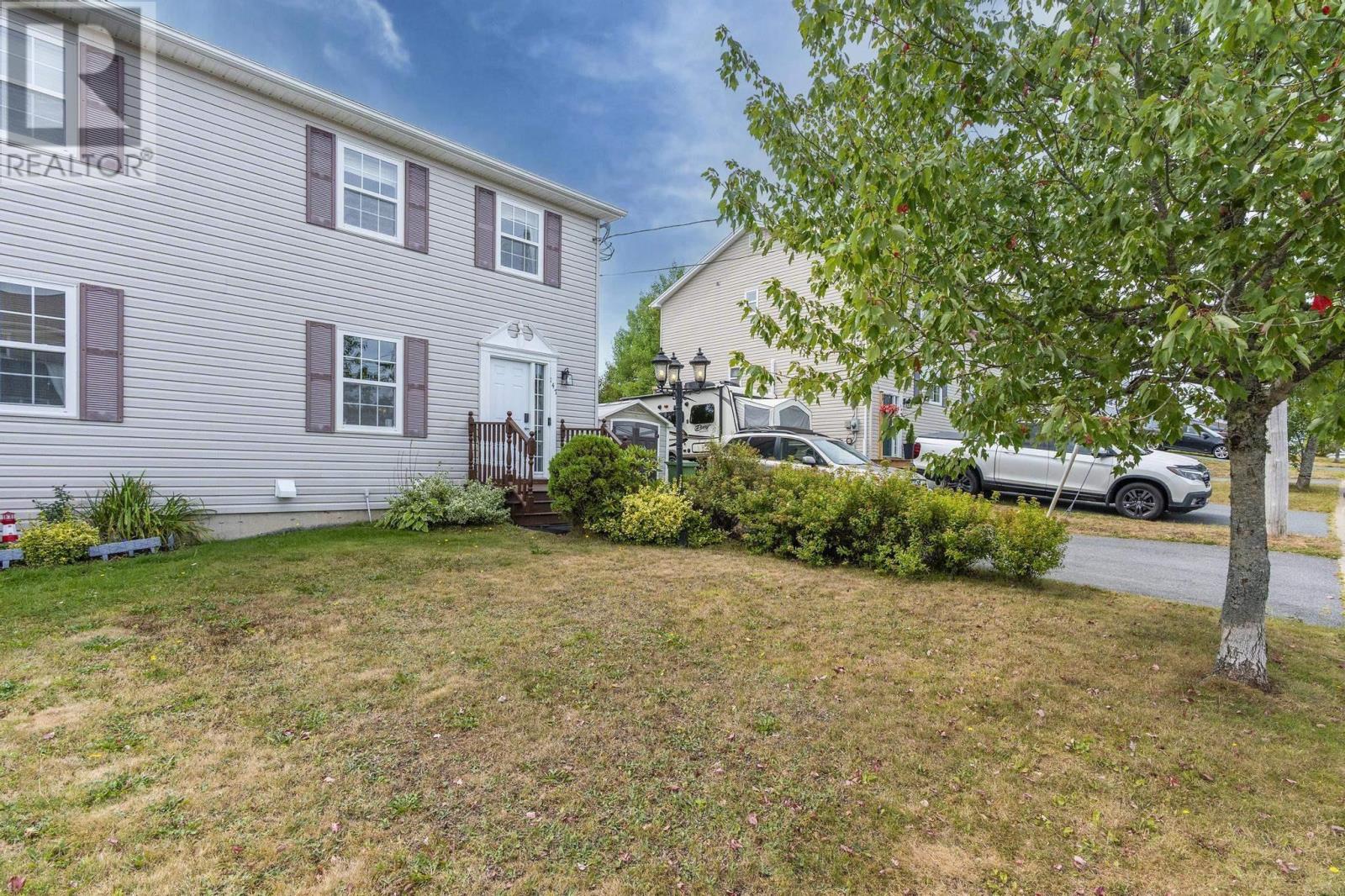 Property at 147 Governors Lake Drive image 2