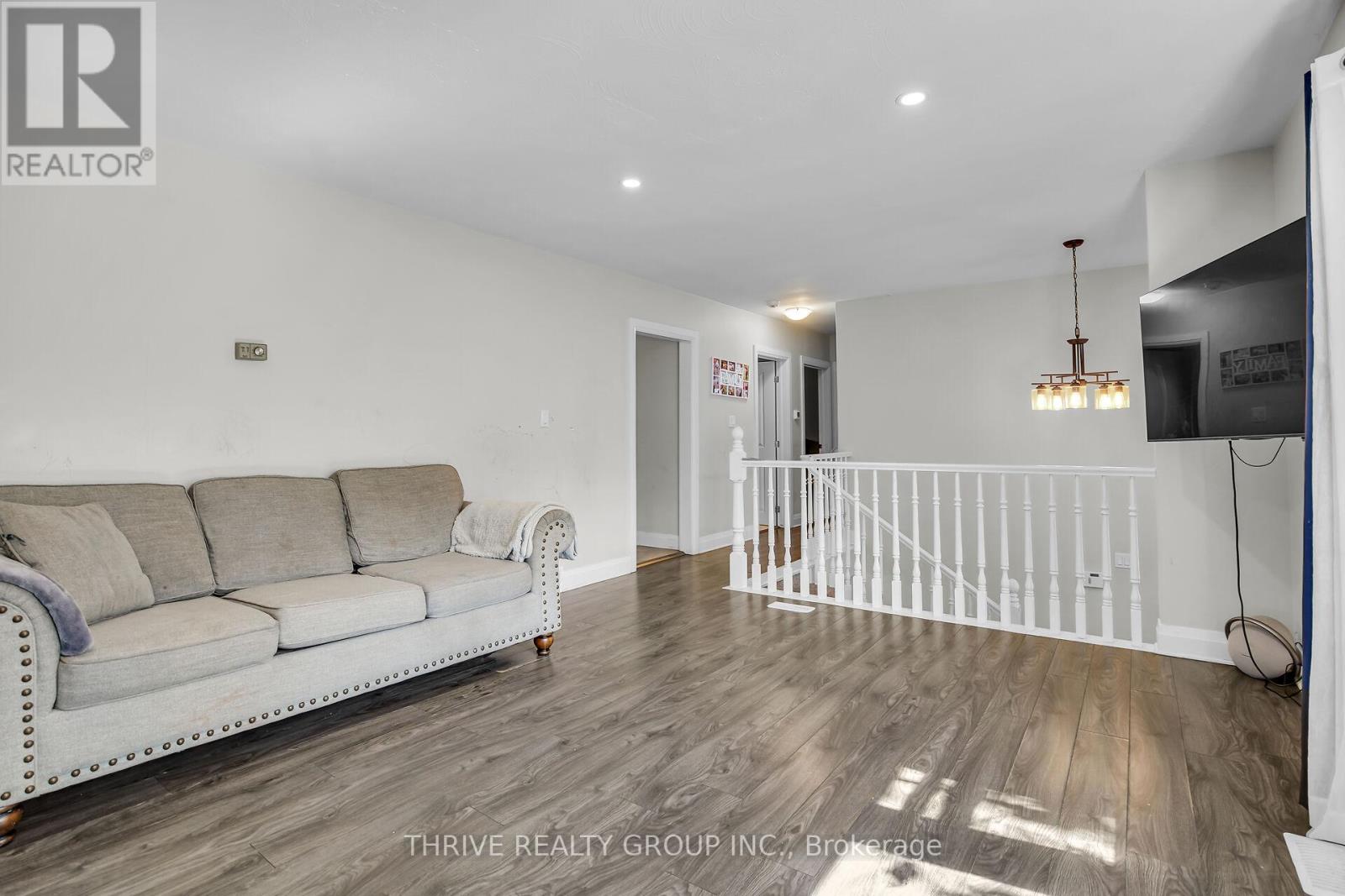 425 Riverside Drive, London North (North N), Ontario  N6H 2R8 - Photo 11 - X12414733