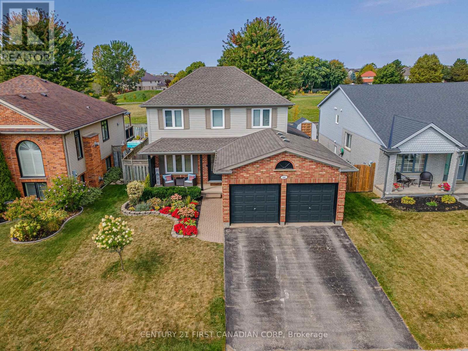 240 Ellerslie Road, London South, Ontario  N6M 1B6 - Photo 1 - X12414794