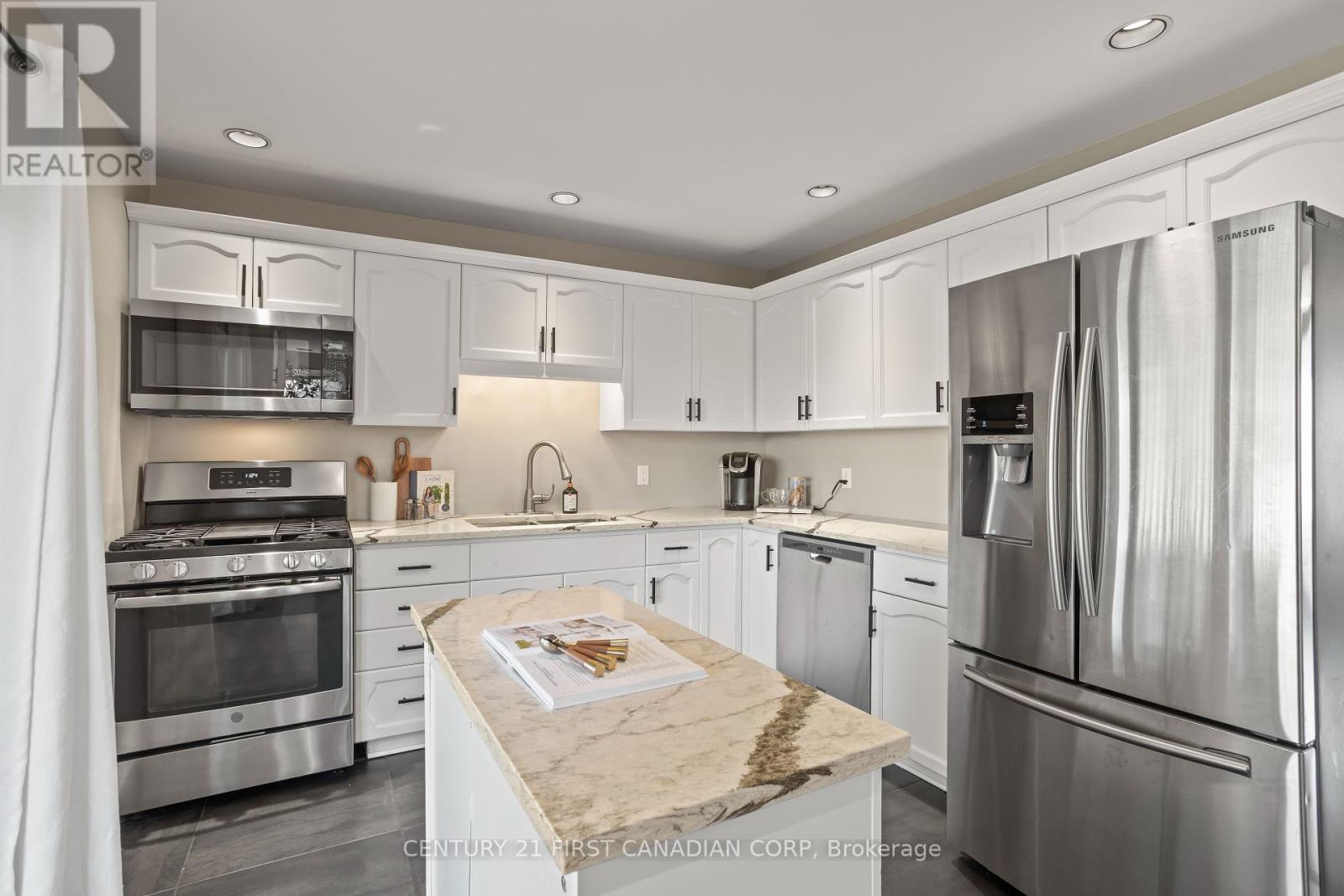 240 Ellerslie Road, London South, Ontario  N6M 1B6 - Photo 17 - X12414794