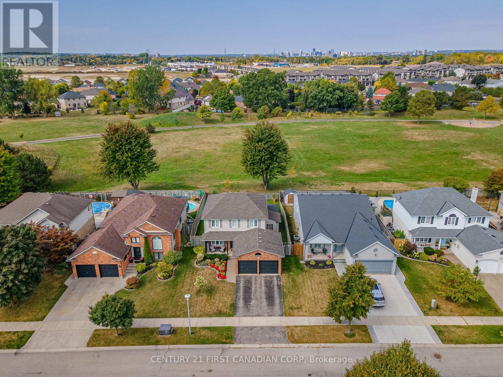 240 Ellerslie Road, London South, Ontario  N6M 1B6 - Photo 41 - X12414794