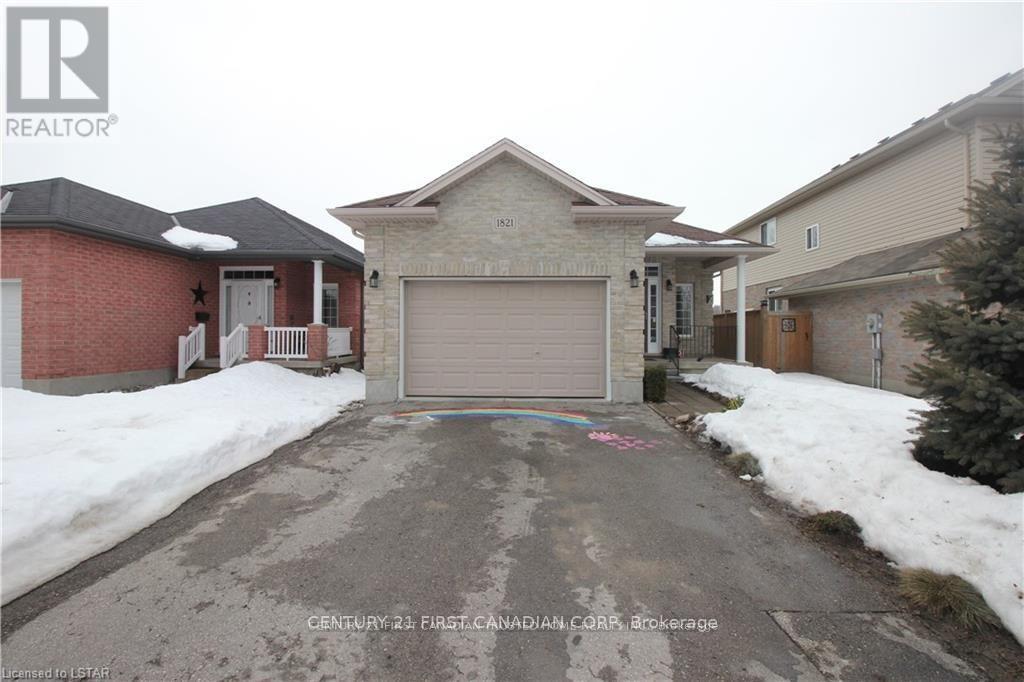 1821 DALMAGARRY ROAD, London North, Ontario