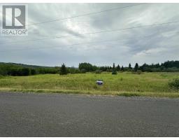 CON1 N PTLOT 11 HWY 595, Neebing, Ontario