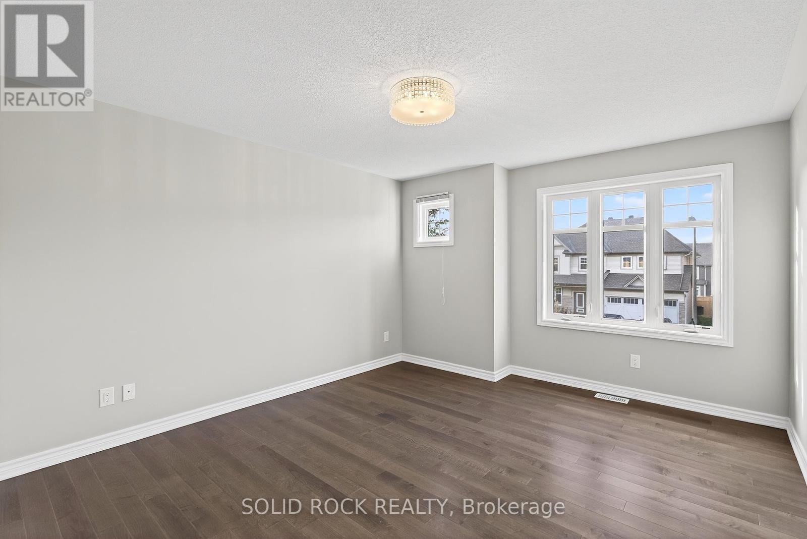 520 Elm Park Avenue, Ottawa, Ontario  K2J 5X9 - Photo 33 - X12414754