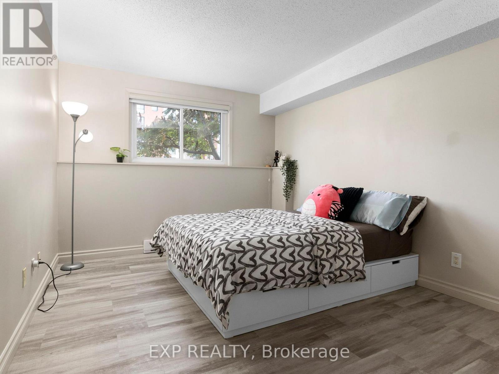109 - 345 Centrum Boulevard, Ottawa, Ontario  K1E 3W9 - Photo 10 - X12414766