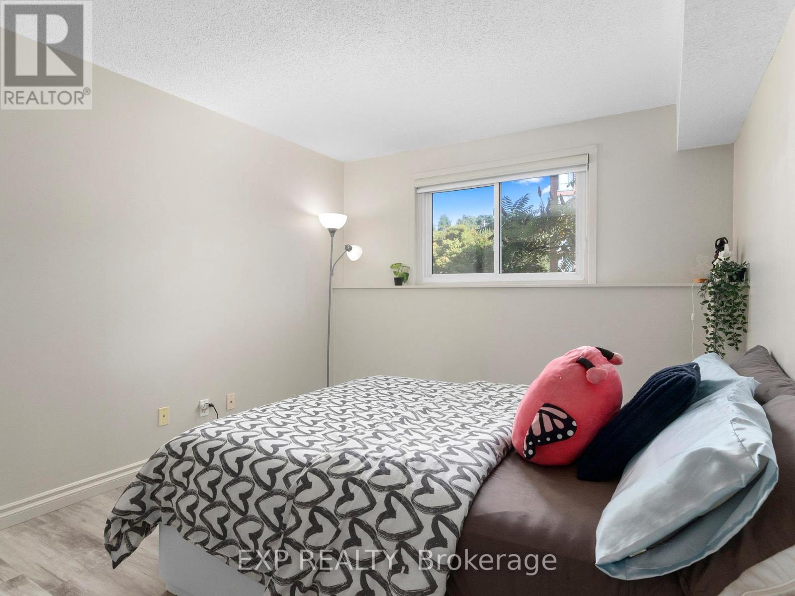 109 - 345 Centrum Boulevard, Ottawa, Ontario  K1E 3W9 - Photo 11 - X12414766