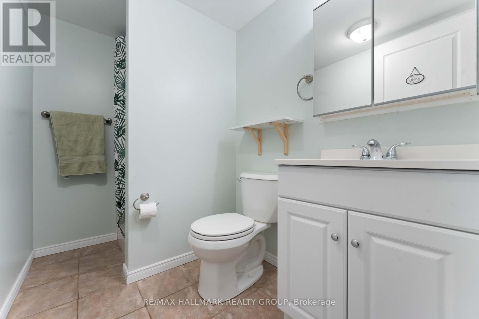 504 Salzburg Drive, Ottawa, Ontario  K4A 0C6 - Photo 29 - X12414784