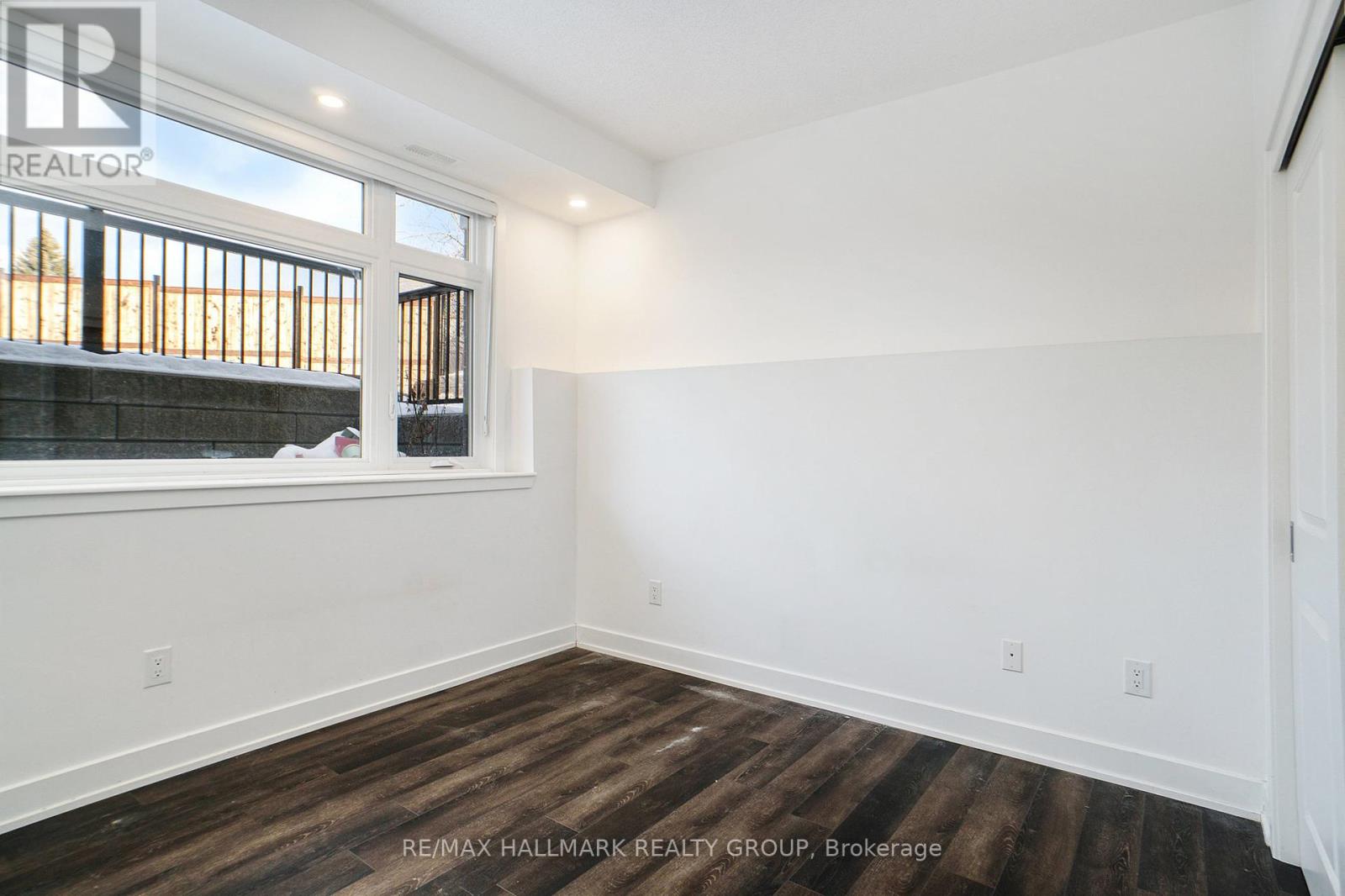 F - 380 Rolling Meadows Crescent, Ottawa, Ontario  K1W 0A7 - Photo 8 - X12414800