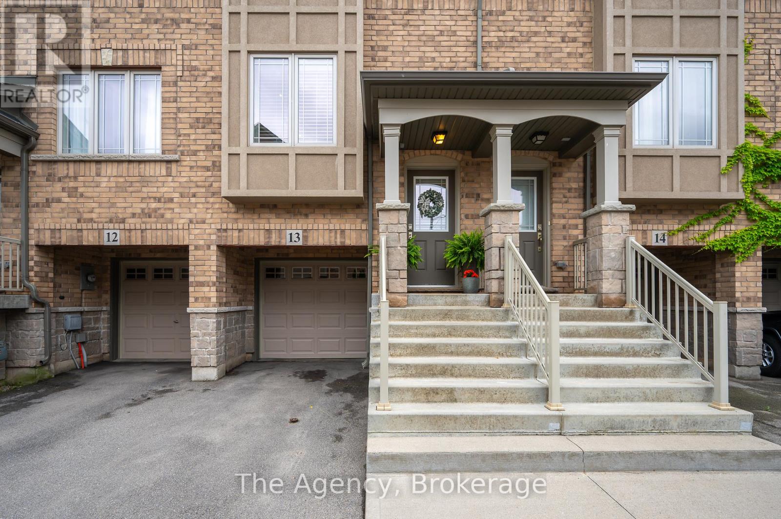 13 - 201 Westbank Trail, Hamilton (Stoney Creek), Ontario  L8J 0H5 - Photo 1 - X12414759