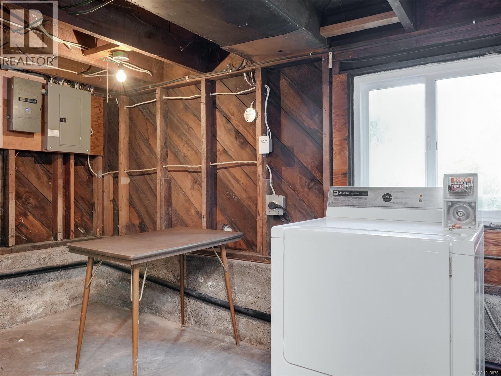 1250 Fairfield Rd, Victoria, British Columbia  V8V 3B5 - Photo 27 - 1013876