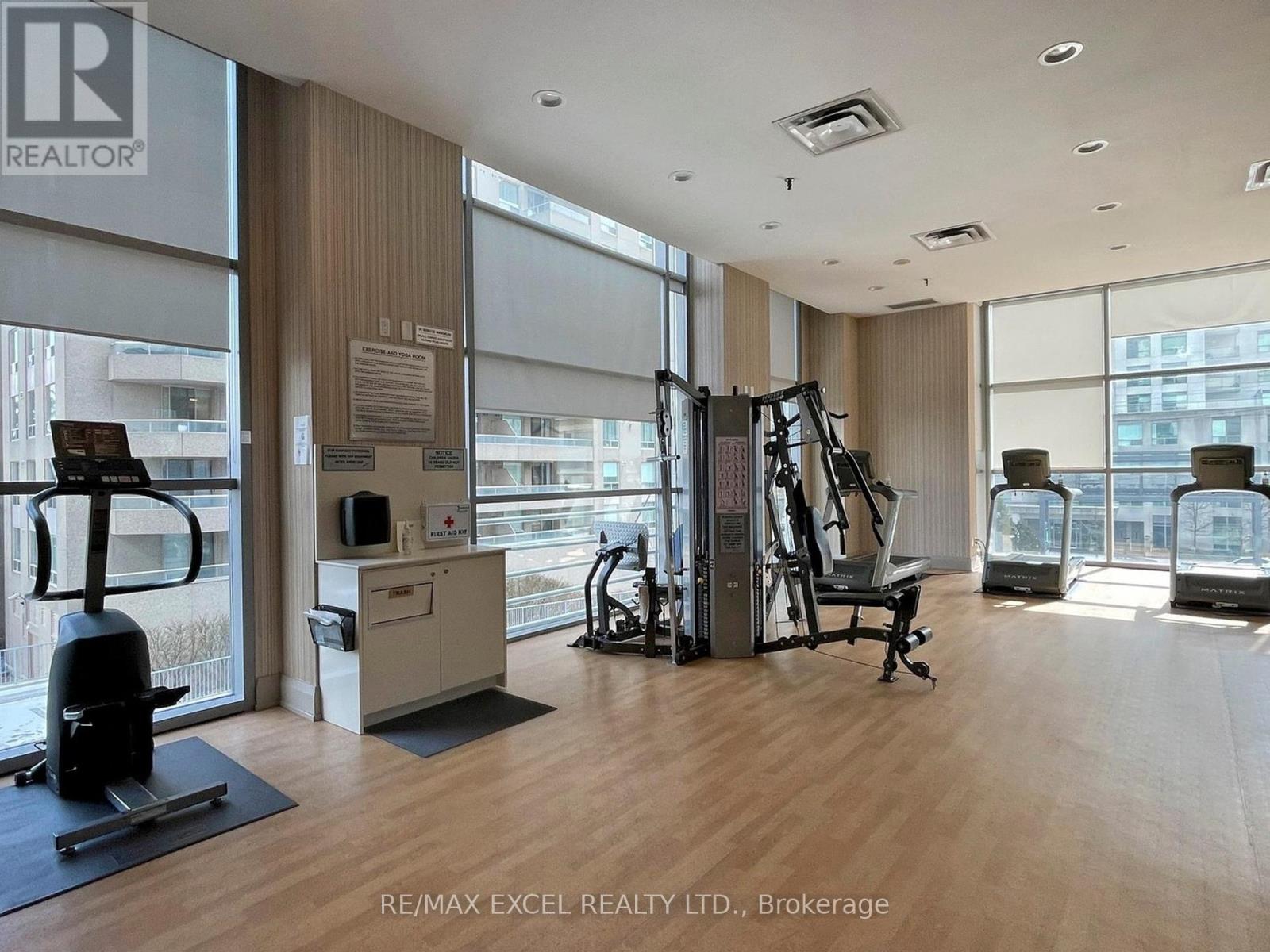 2302 - 8 Hillcrest Avenue, Toronto (Willowdale East), Ontario  M2N 3N5 - Photo 40 - C12414646