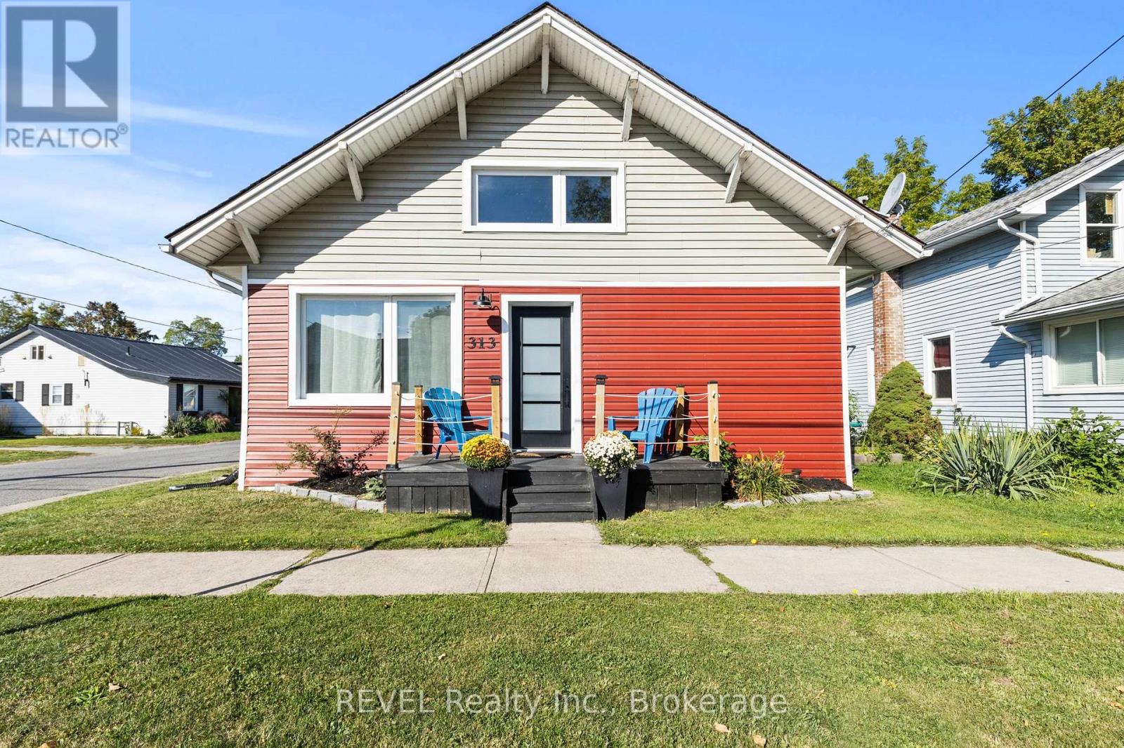 313 RIDGEWAY ROAD, Fort Erie, Ontario