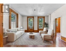 6 HENRY STREET, St. Catharines, Ontario