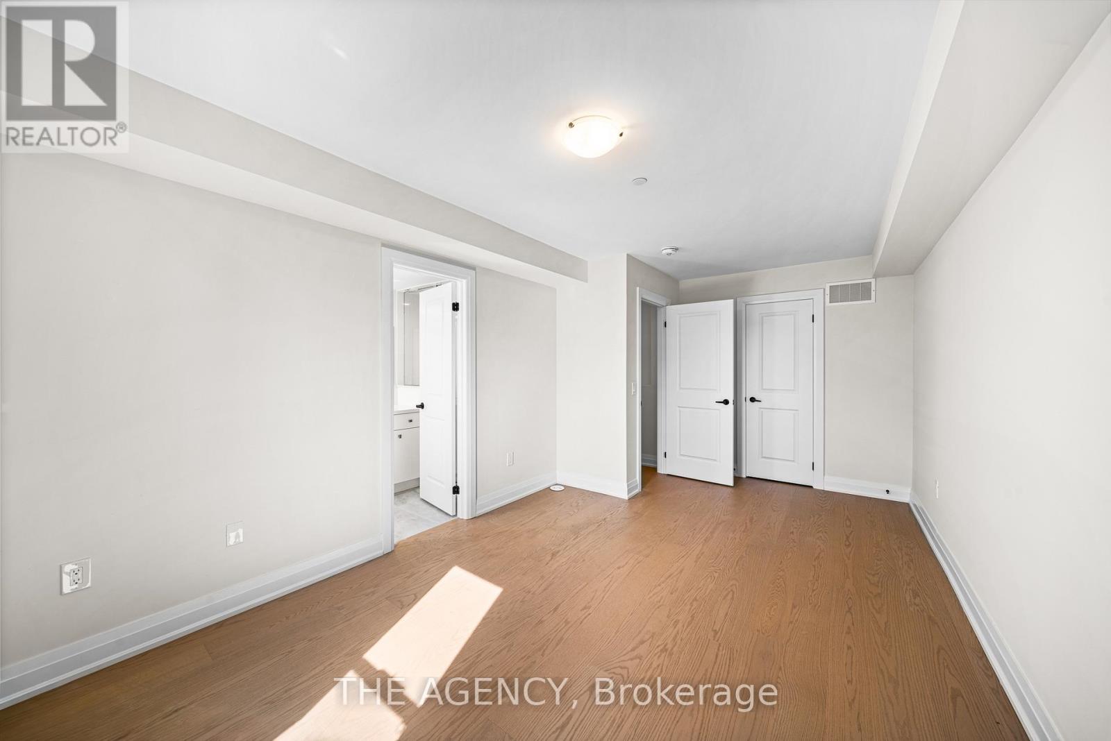 25 - 22 Marret Lane, Clarington, Ontario  L1B 1J2 - Photo 6 - E12414661