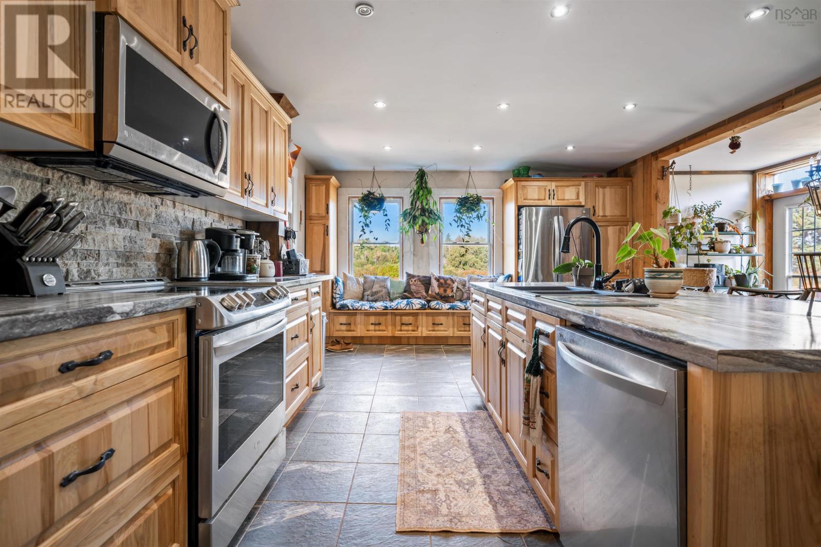 187 Highway 302, Southampton, Nova Scotia  B0M 1W0 - Photo 12 - 202523801