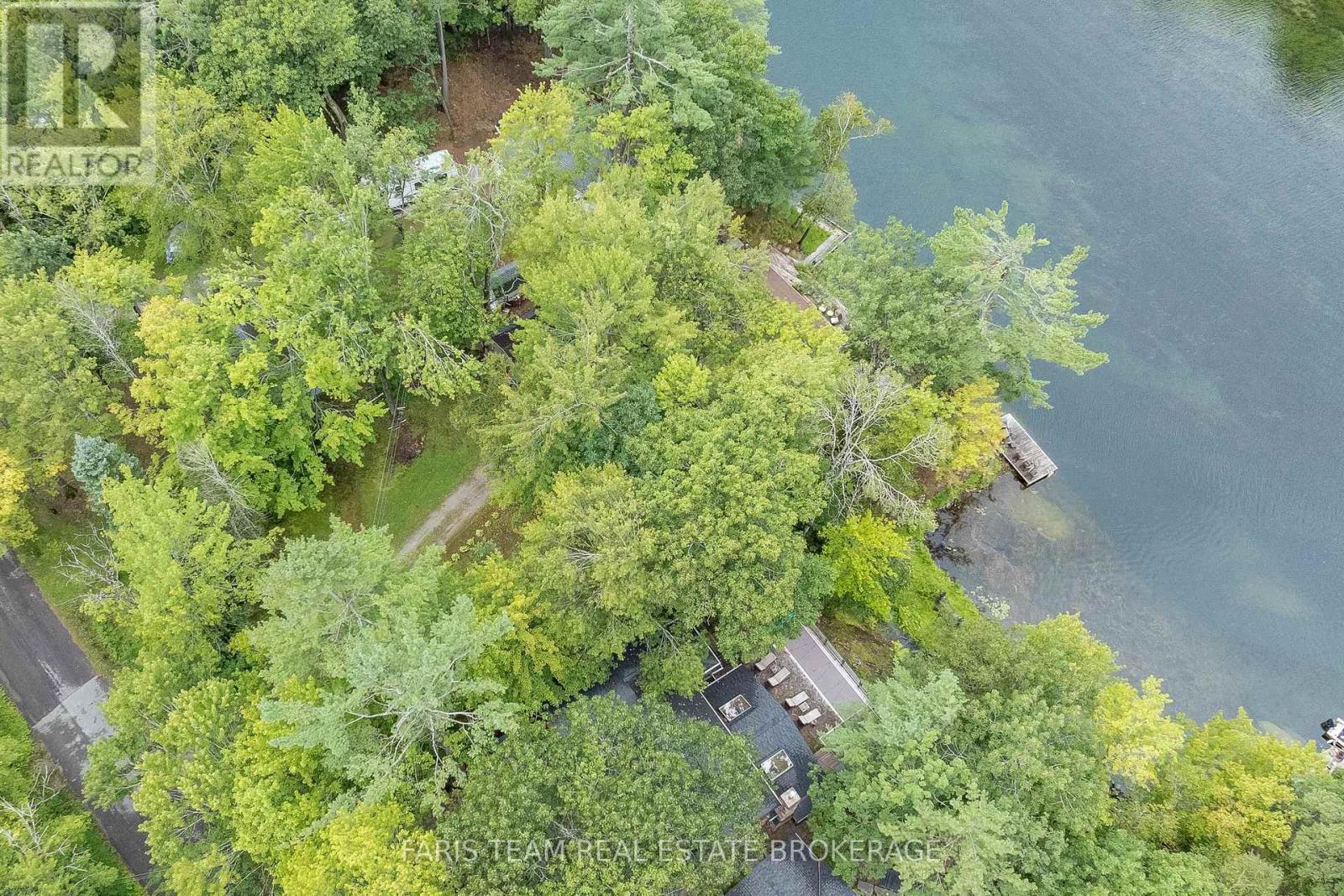 Property at 8060 OAKRIDGE DRIVE image 3