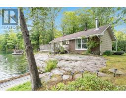 8060 OAKRIDGE DRIVE, Severn, Ontario