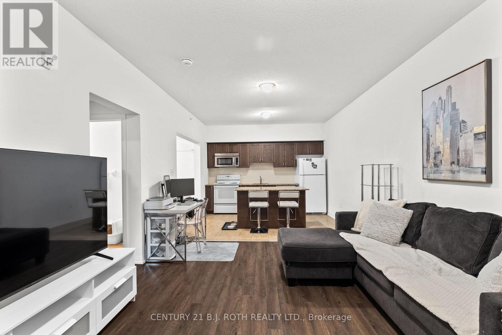 103 - 300 Essa Road, Barrie (0 West), Ontario  L4J 0B9 - Photo 12 - S12414673
