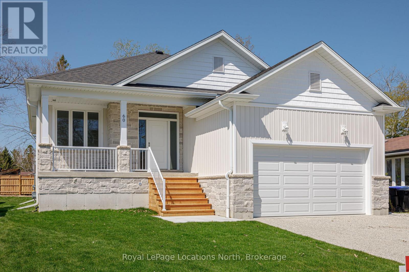 Property at 60 52ND STREET S image 3