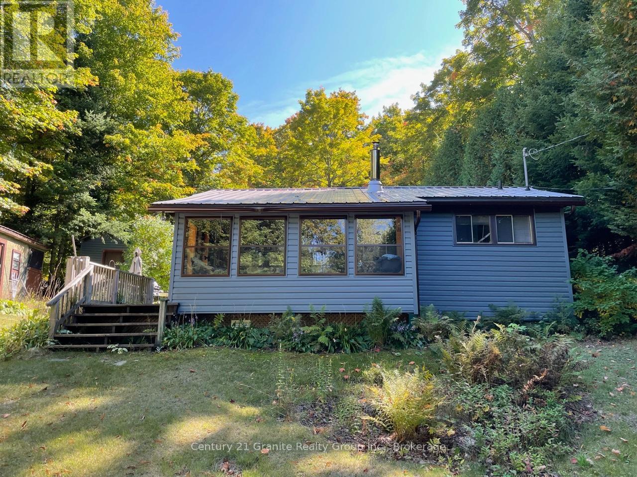 1052 KENSINGTON ROAD, Dysart et al, Ontario