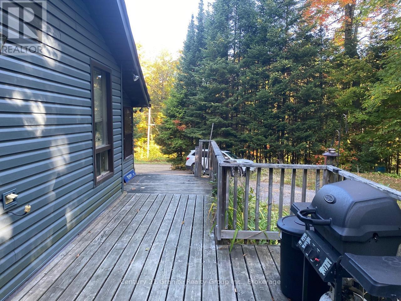 1052 Kensington Road, Dysart Et Al, Ontario  K0M 1S0 - Photo 23 - X12414831