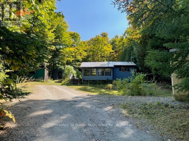 1052 Kensington Road, Dysart Et Al, Ontario  K0M 1S0 - Photo 24 - X12414831