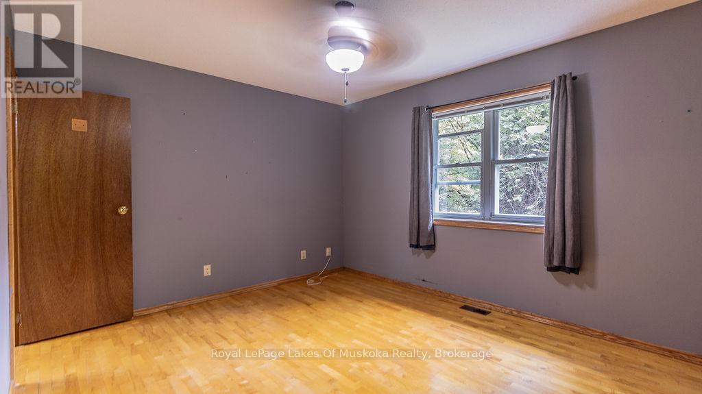 4244 Muskoka Road 117, Lake Of Bays, Ontario  P0B 1A0 - Photo 16 - X12414876