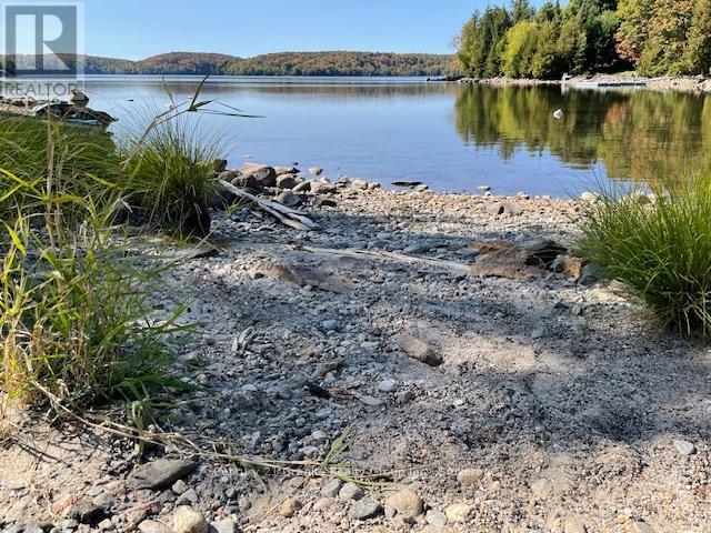 1052 Kensington Road, Dysart Et Al, Ontario  K0M 1S0 - Photo 40 - X12414831