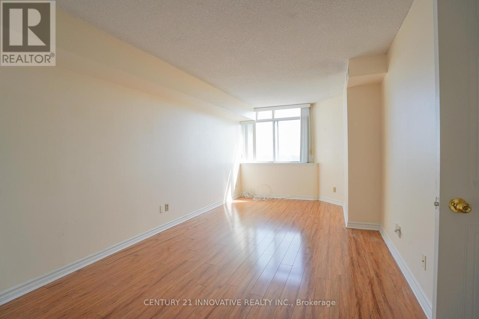 916 - 11753 Sheppard Avenue E, Toronto, Ontario  M1B 5M3 - Photo 10 - E12412486