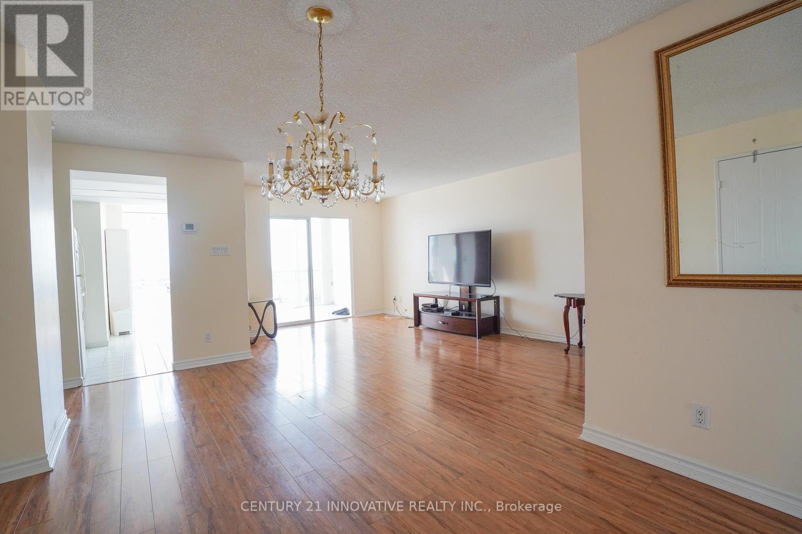 916 - 11753 Sheppard Avenue E, Toronto, Ontario  M1B 5M3 - Photo 6 - E12412486