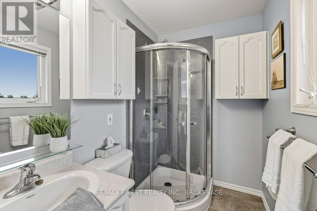 1104 Acadia Drive, Kingston, Ontario  K7M 8V7 - Photo 34 - X12278752