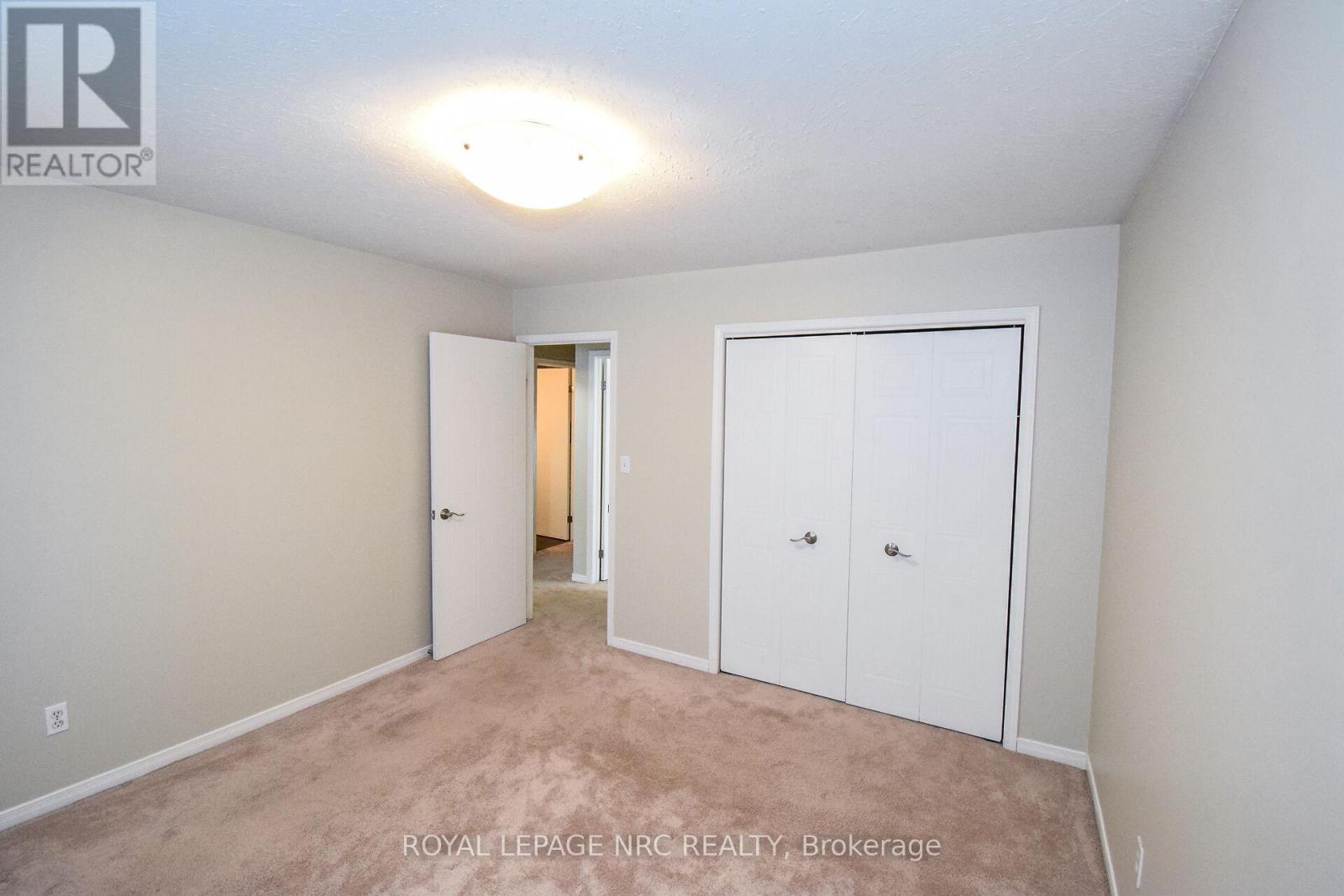 4974 Windgate Drive E, Niagara Falls, Ontario  L2H 2Z7 - Photo 19 - X12414835