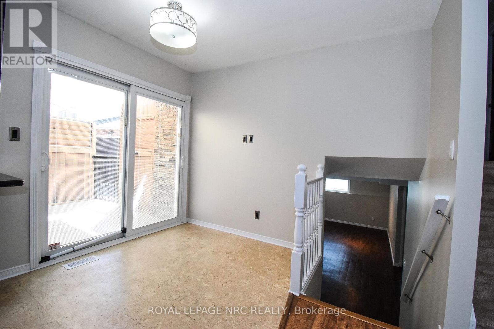 4974 Windgate Drive E, Niagara Falls, Ontario  L2H 2Z7 - Photo 16 - X12414835