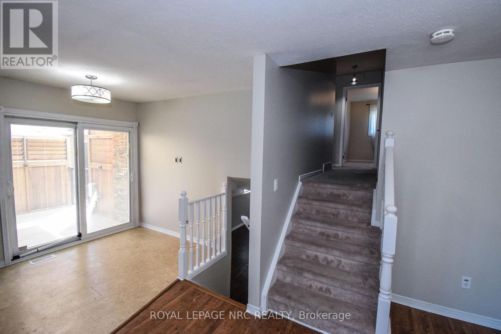 4974 Windgate Drive E, Niagara Falls, Ontario  L2H 2Z7 - Photo 17 - X12414835