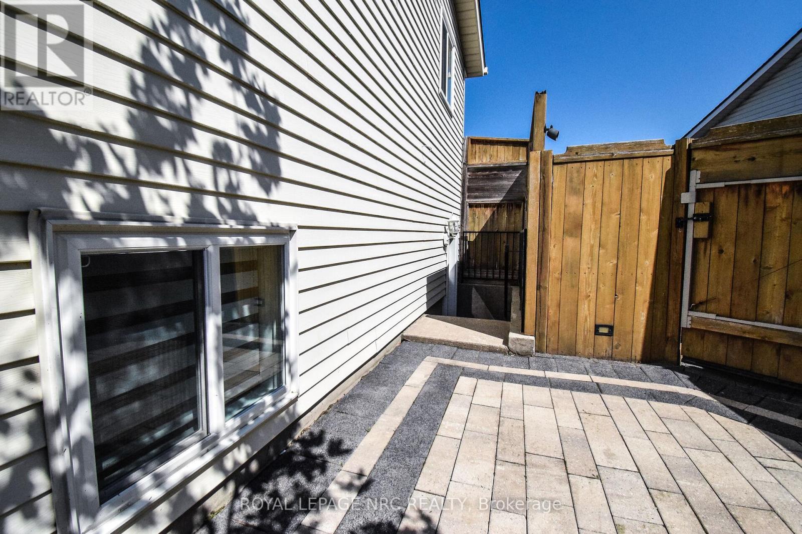 4974 Windgate Drive E, Niagara Falls, Ontario  L2H 2Z7 - Photo 47 - X12414835