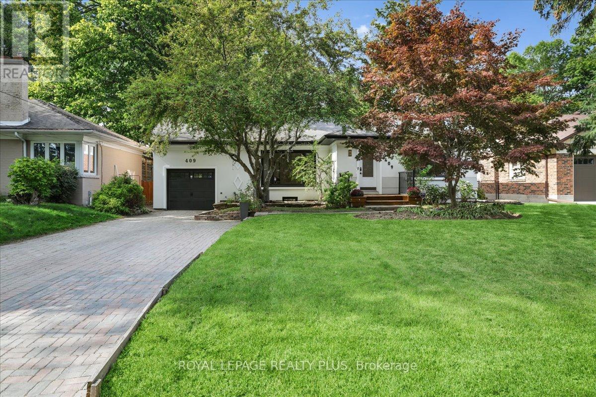 409 RIVER SIDE DRIVE, Oakville, Ontario
