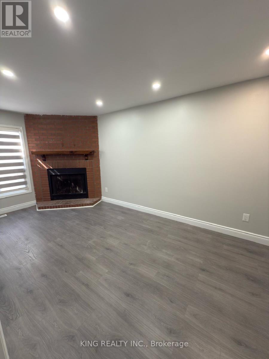 7 Clydesdale Circle, Brampton, Ontario  L6Y 3R4 - Photo 14 - W12414633