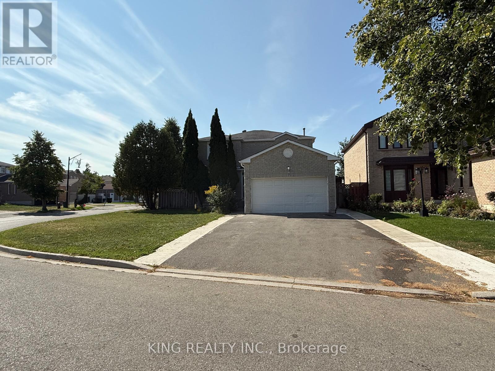 7 Clydesdale Circle, Brampton, Ontario  L6Y 3R4 - Photo 27 - W12414633
