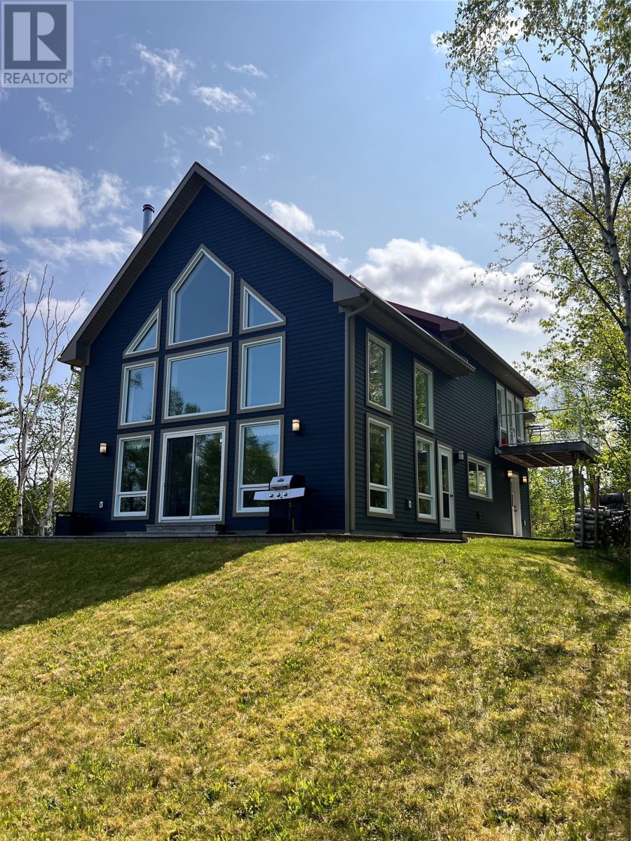 27 Tipping Drive, Pasadena, Newfoundland & Labrador