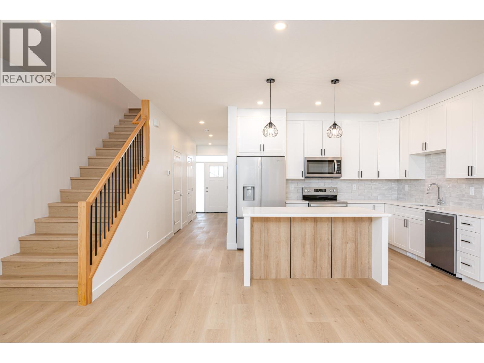 101 7785 Southridge Avenue, Prince George, British Columbia  V2N 6S4 - Photo 7 - R3037448