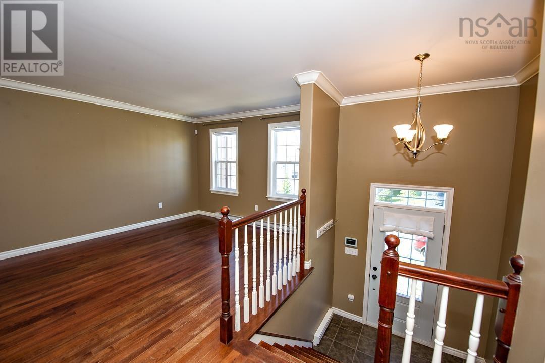 37 Brigadier Court, Halifax, Nova Scotia  B3M 4Y4 - Photo 6 - 202523731