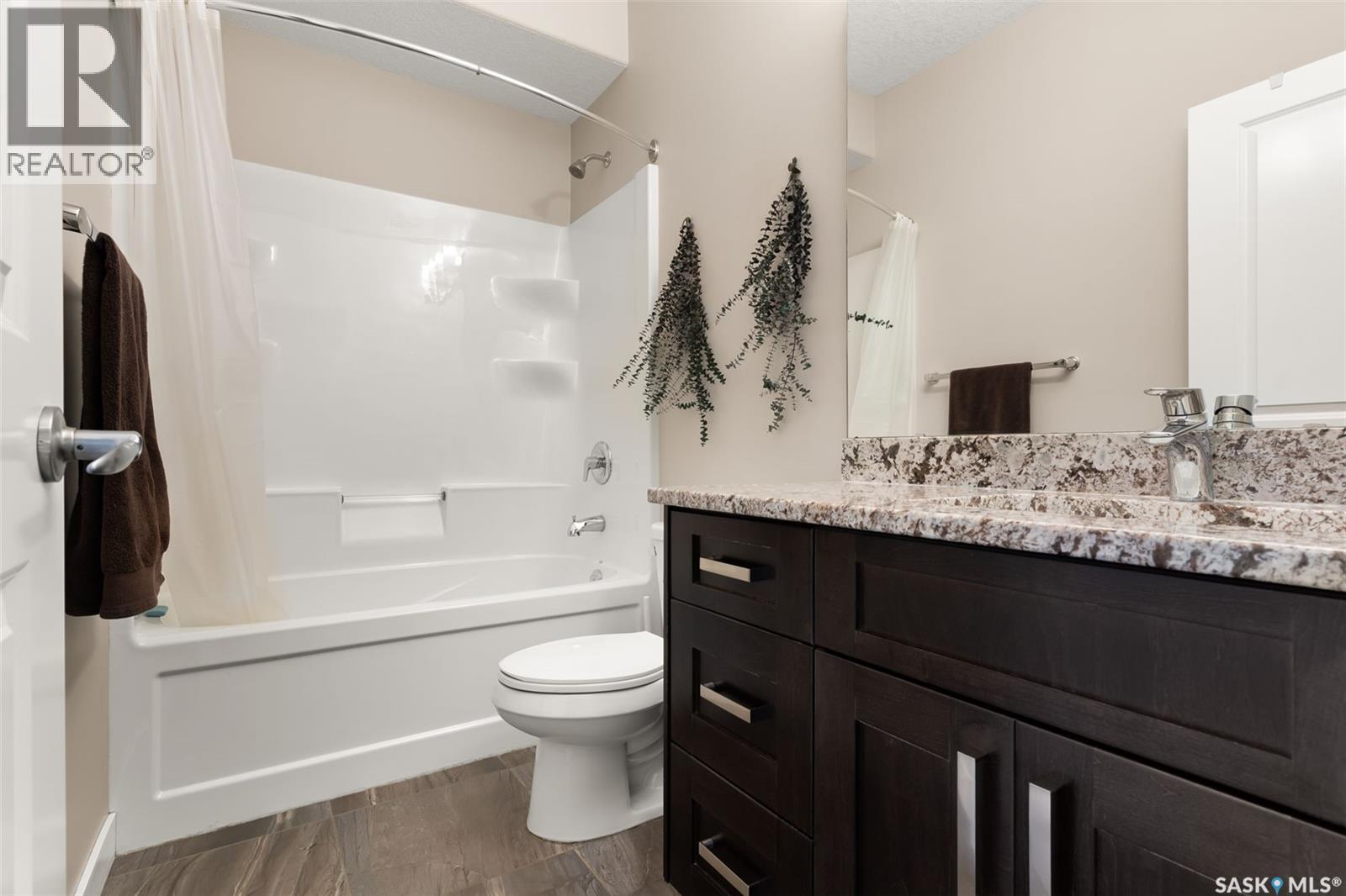 4625 Green Water Road E, Regina, Saskatchewan  S4V 3H2 - Photo 22 - SK018813