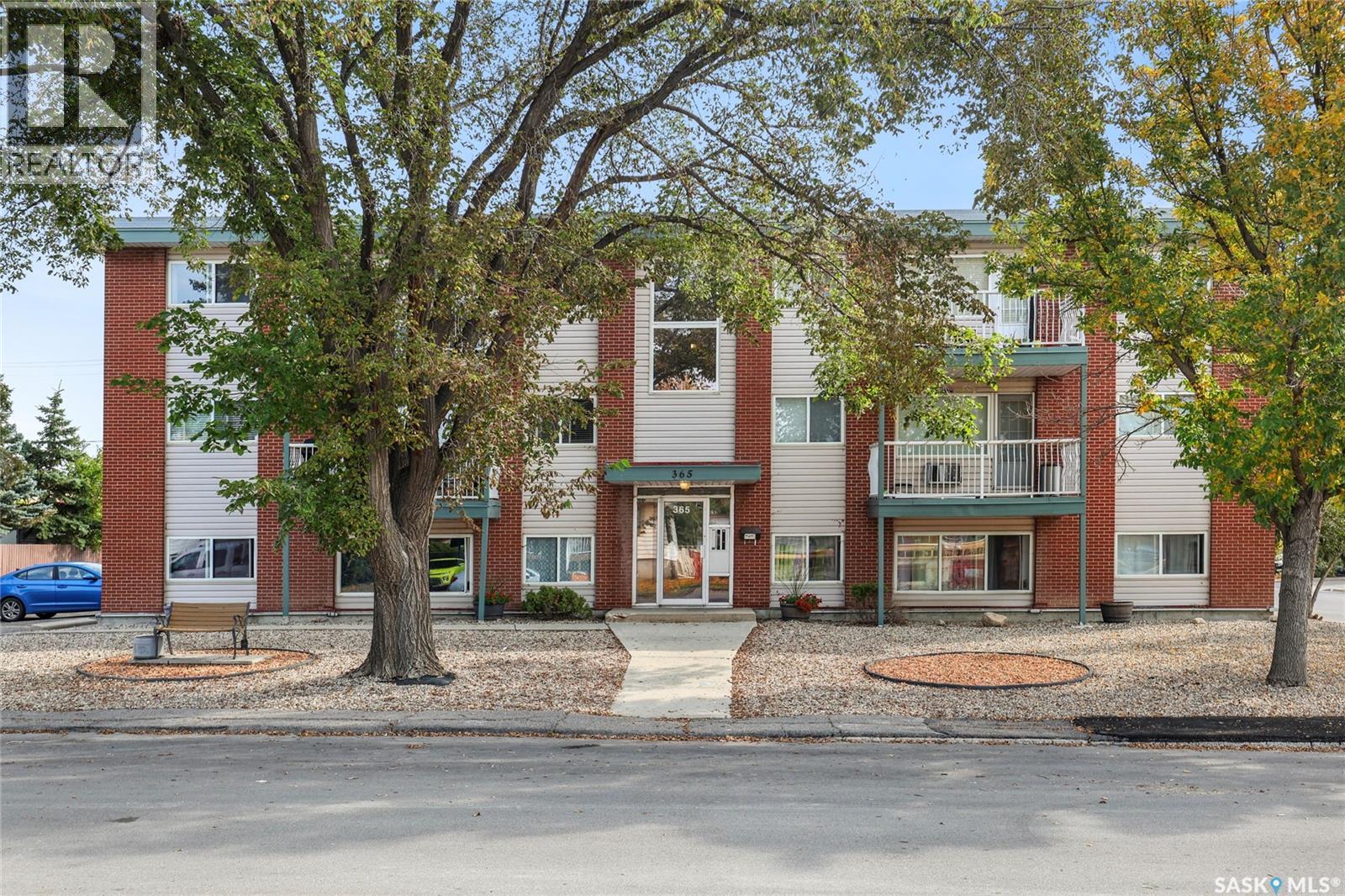 15 365 Angus STREET, Regina, Saskatchewan