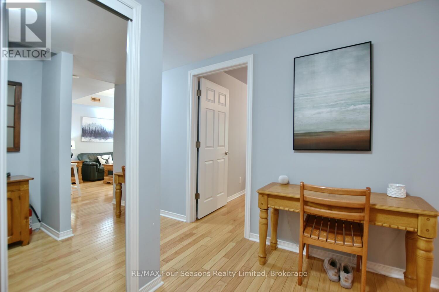 3005 - 750 Johnston Park Avenue, Collingwood, Ontario  L9Y 5C7 - Photo 10 - S12414939