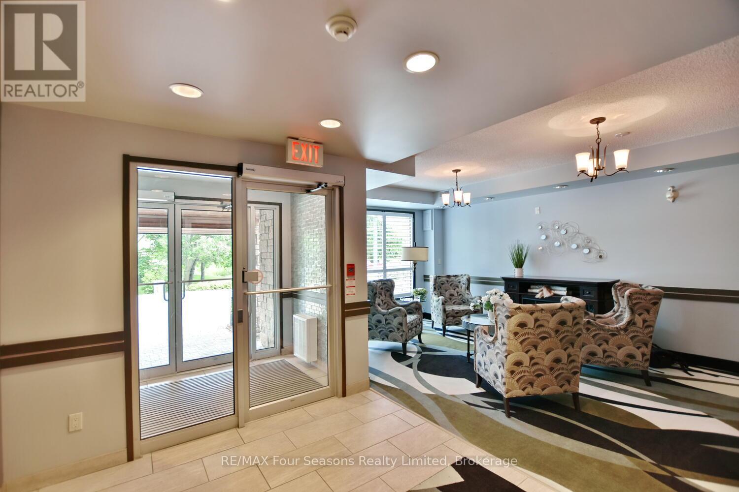 3005 - 750 Johnston Park Avenue, Collingwood, Ontario  L9Y 5C7 - Photo 5 - S12414939