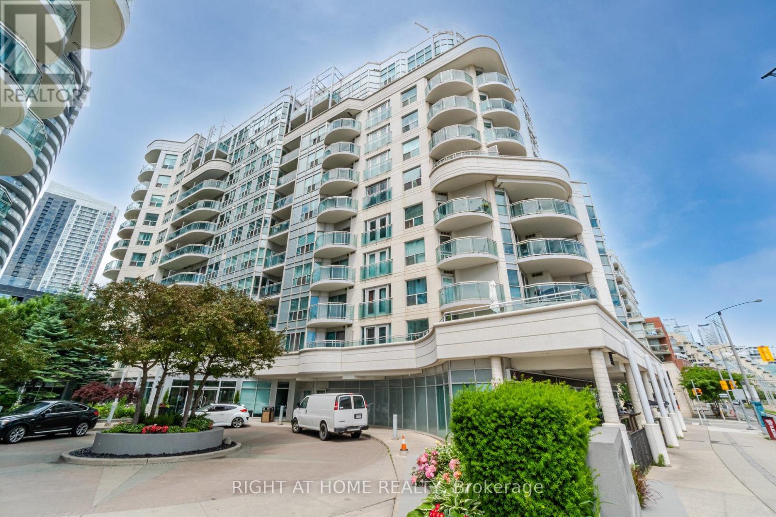 219 - 600 QUEENS QUAY, Toronto, Ontario